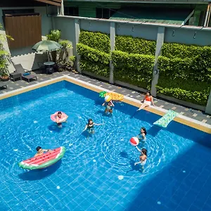 Отель Tropicana, Манила